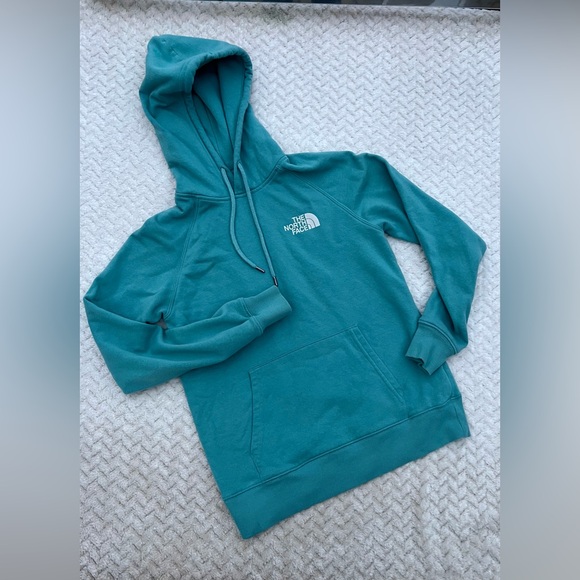 The North Face Adventurous Teal Pullover Hoodie Never Stop Exploring NWOT - Picture 2 of 8